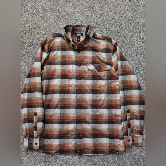 Men's AKHG Boar's Nest Standard Fit Flannel Shirt - XL Tall - Picture 1 of 2